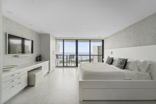 ROB ROTHMAN BEDROOM-1